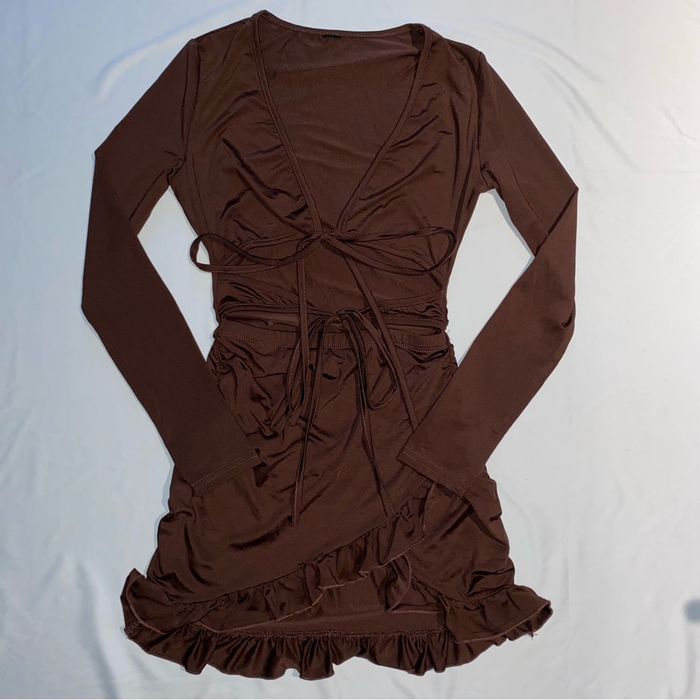 NEW: Petite Brown Cut Out Long Sleeve Dress